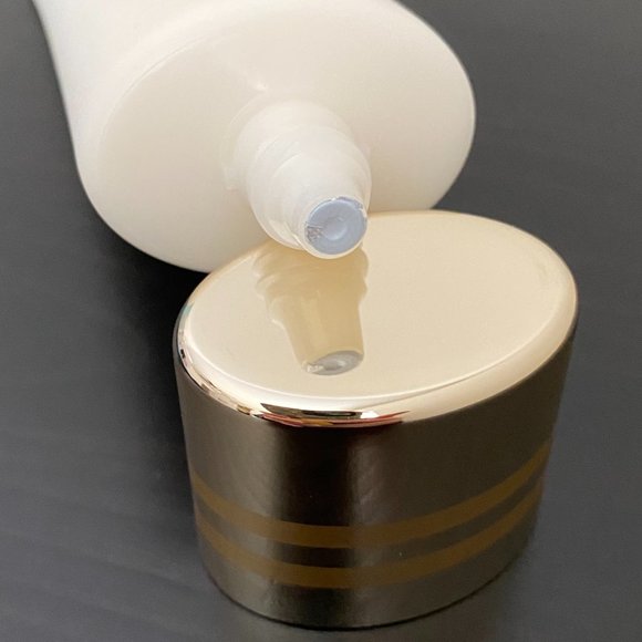 Estée Lauder Advanced Night Micro Cleansing Foam - Picture 10 of 16